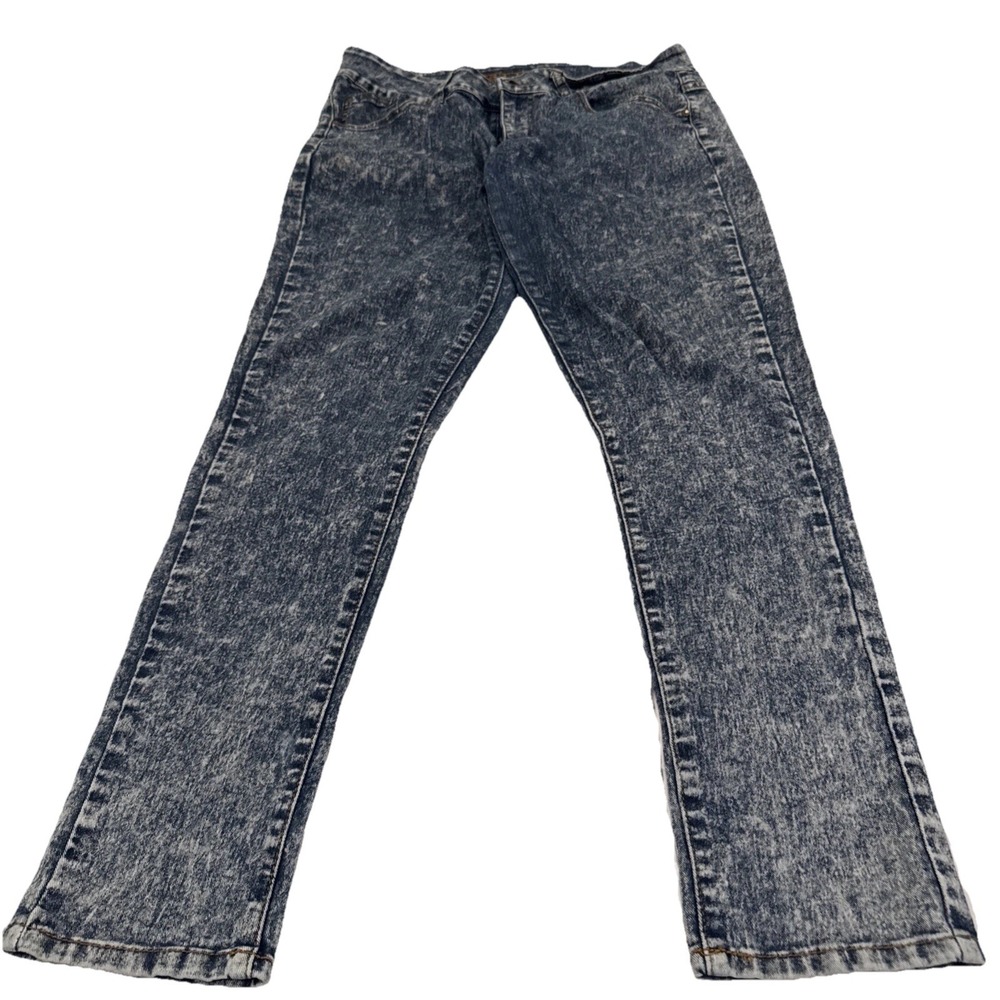 Gtton Blue Jeans, Size‎ 18 stonewash (minor imperfections noted)
